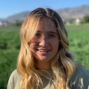 Meet your Posher, Layla